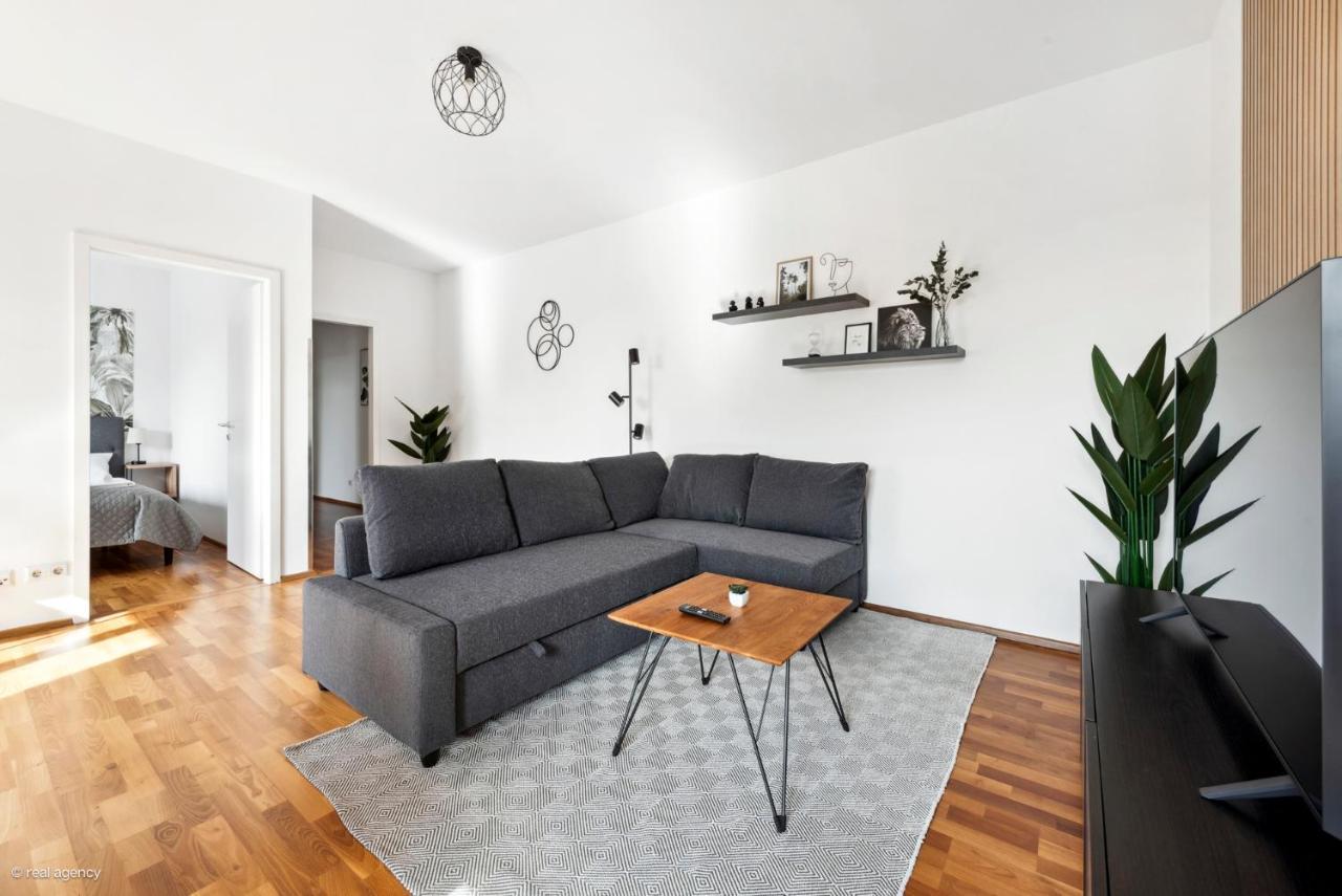 Bernhards Apartment Stadthalle - Klima & Terrasse Wien Ngoại thất bức ảnh